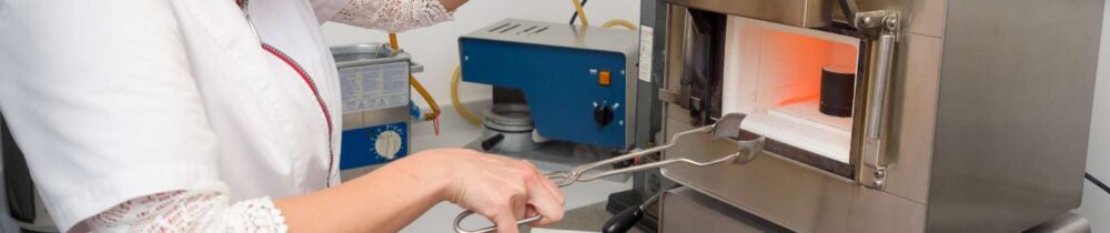 Laboratory Oven