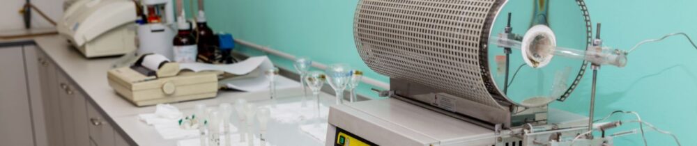 Laboratory tube furnaces